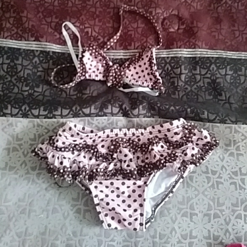 Bathing suit